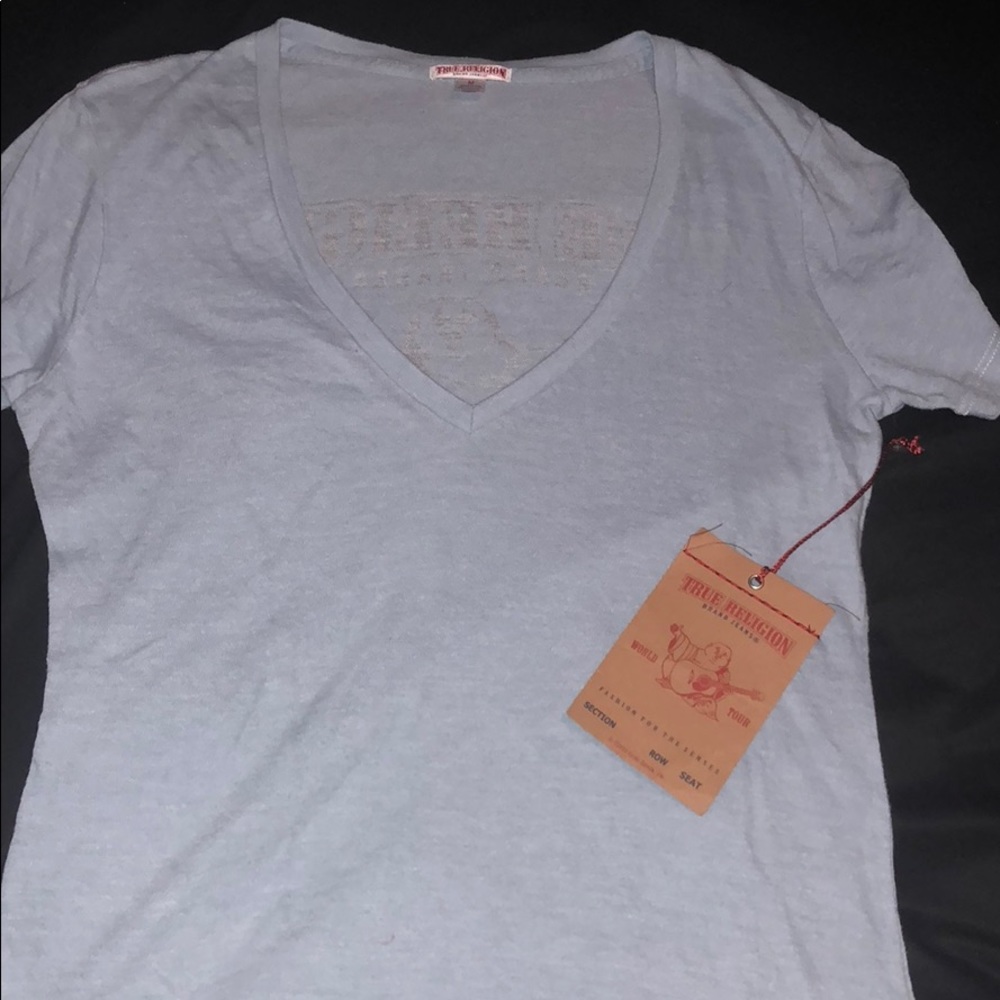 TRUE RELIGION V NECK BRAND NEW NEVER WORN